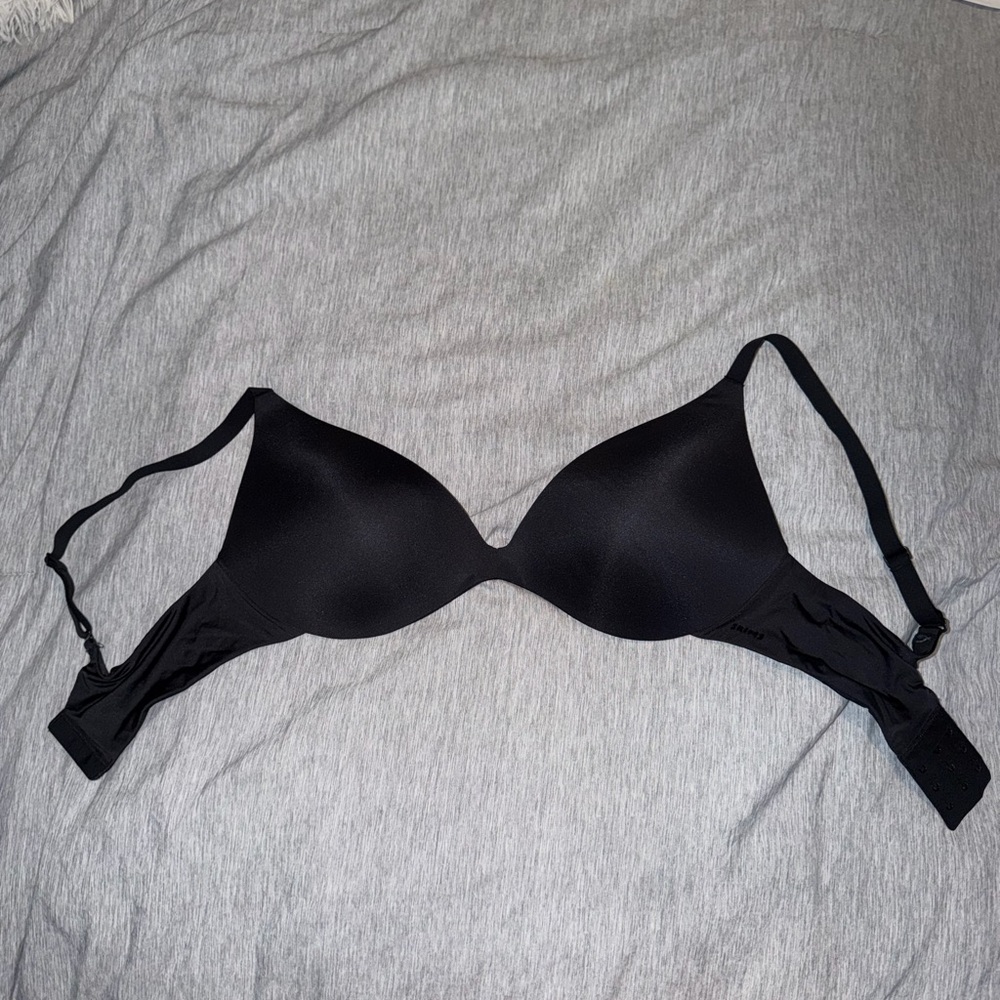 Skims Black Bra